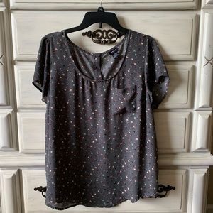 Light weight causal shirt